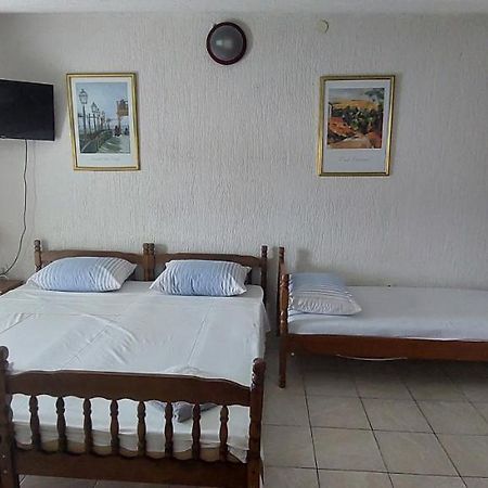 Apartmani Dzapo 스리마 외부 사진